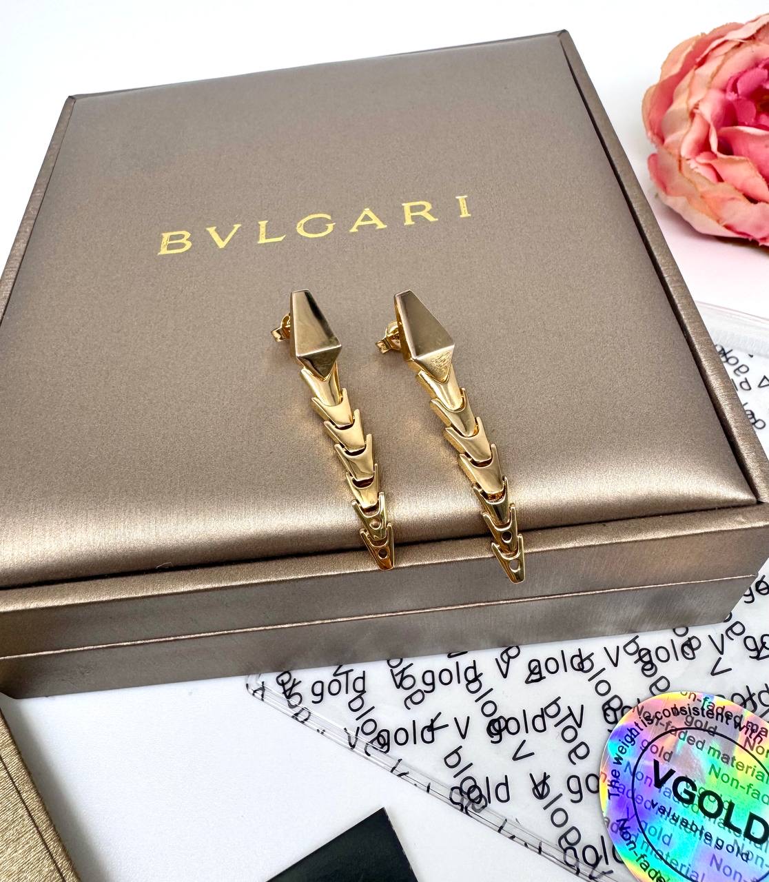 Фото Серьги Bvlgari Serpenti S16905