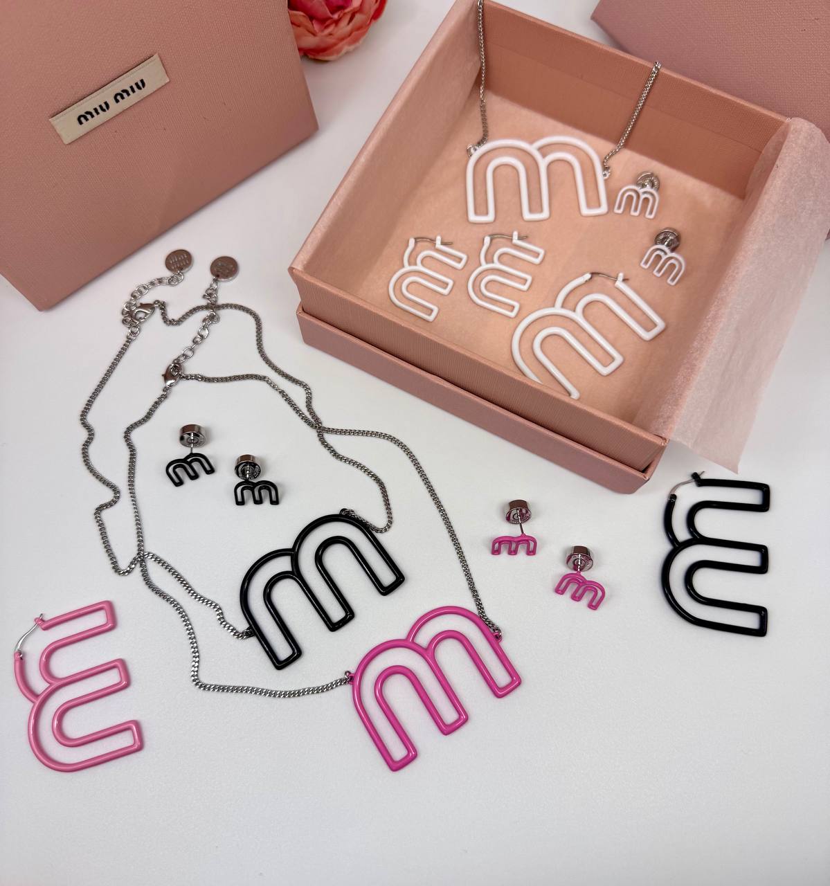 Фото Серьги Miu Miu S16939