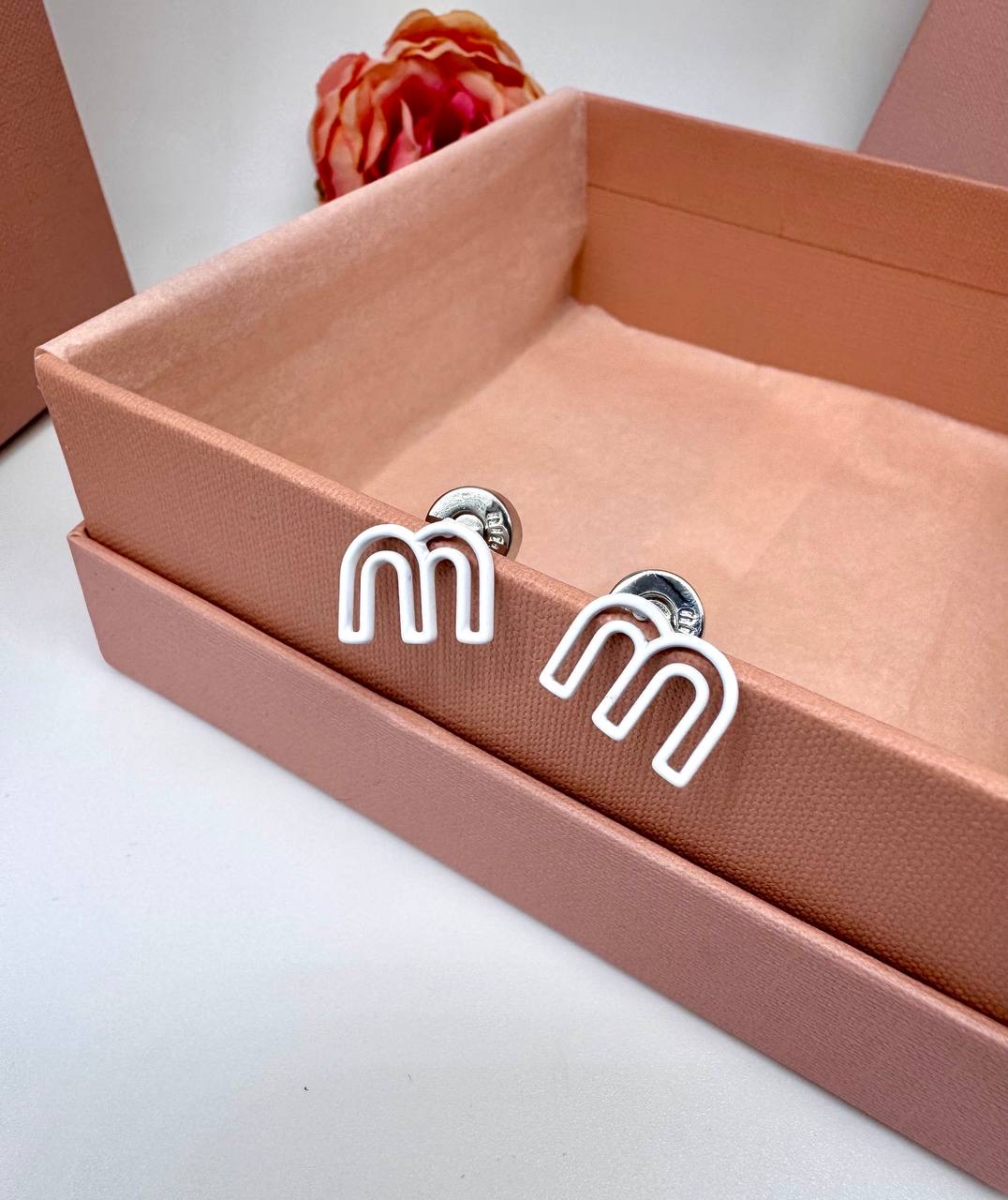Фото Серьги Miu Miu S16941