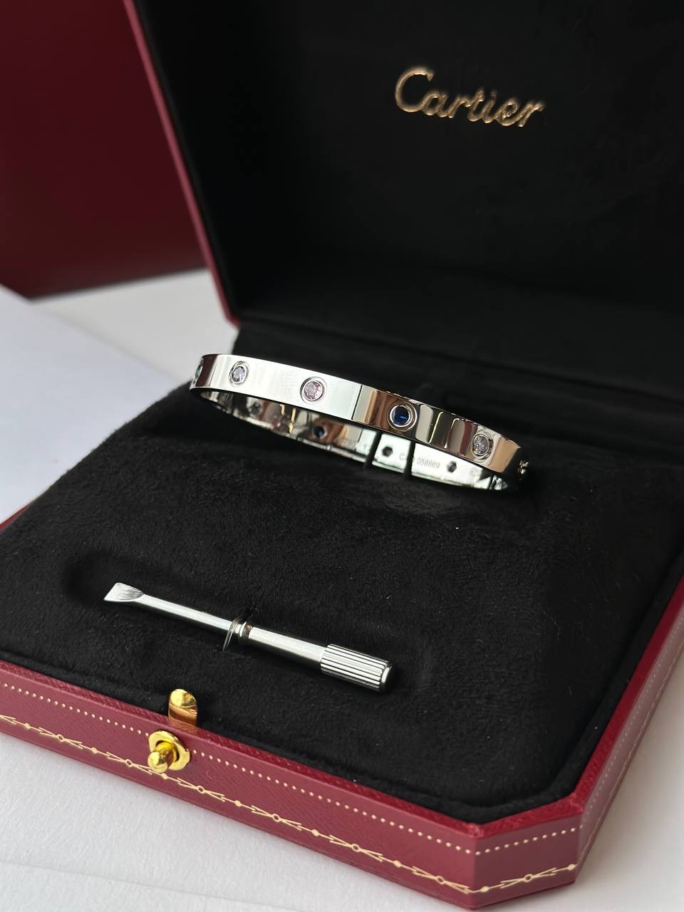 Фото Браслет Cartier Love S17076