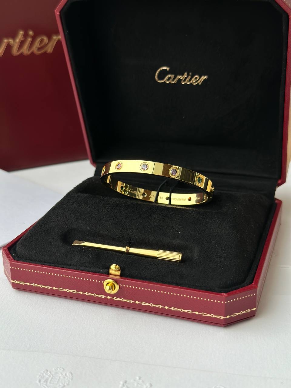 Фото Браслет Cartier Love S17077