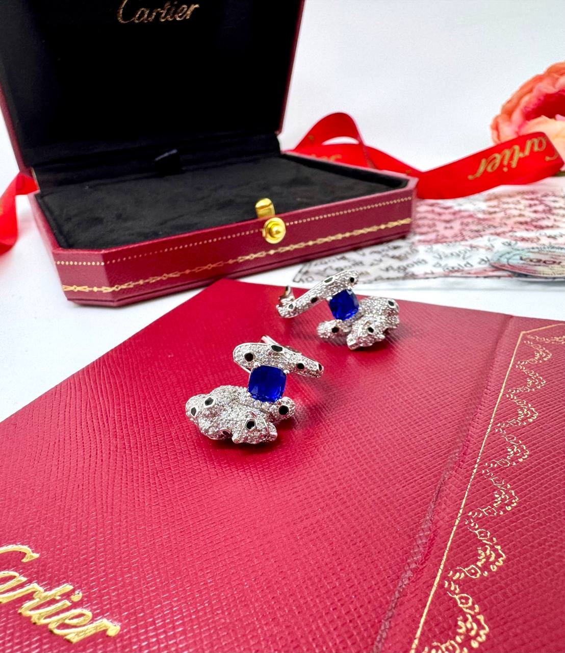 Фото Серьги Cartier Panthère S17001