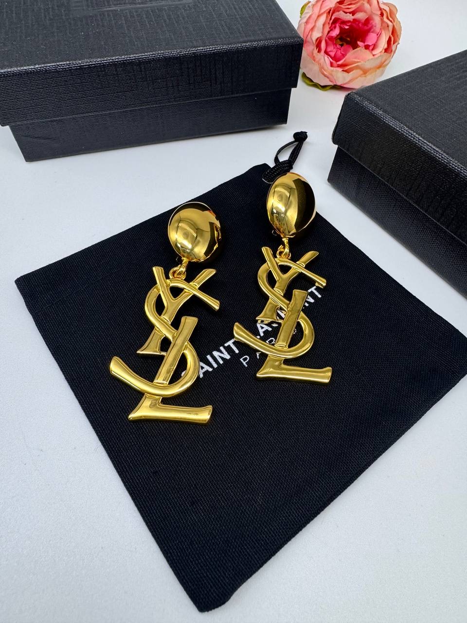 Фото Серьги-клипсы Yves Saint Laurent S17011