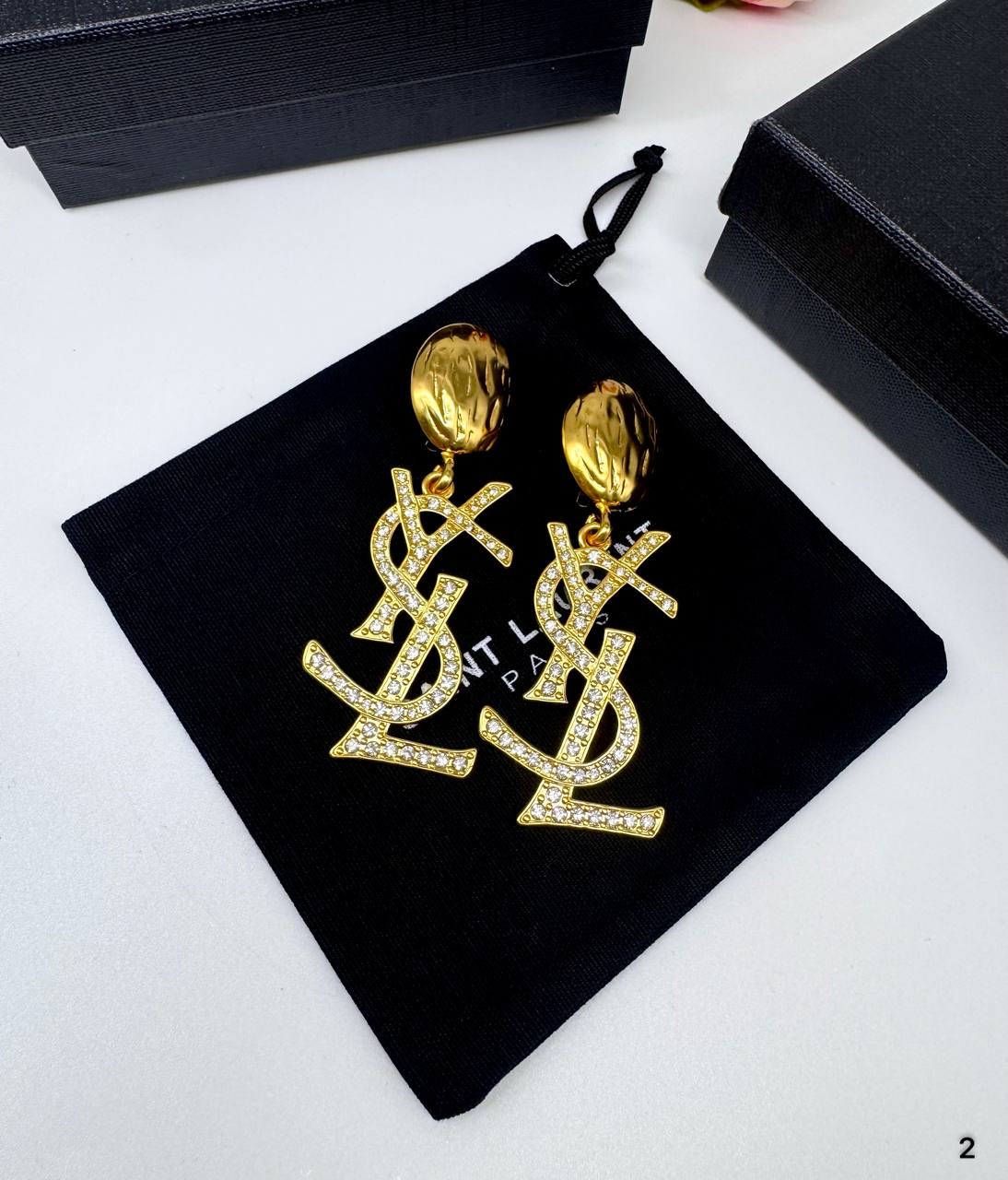 Фото Серьги-клипсы Yves Saint Laurent S17010