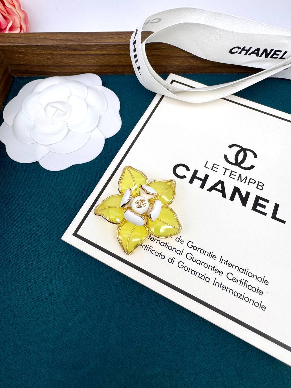 Фото Брошь Chanel B5895