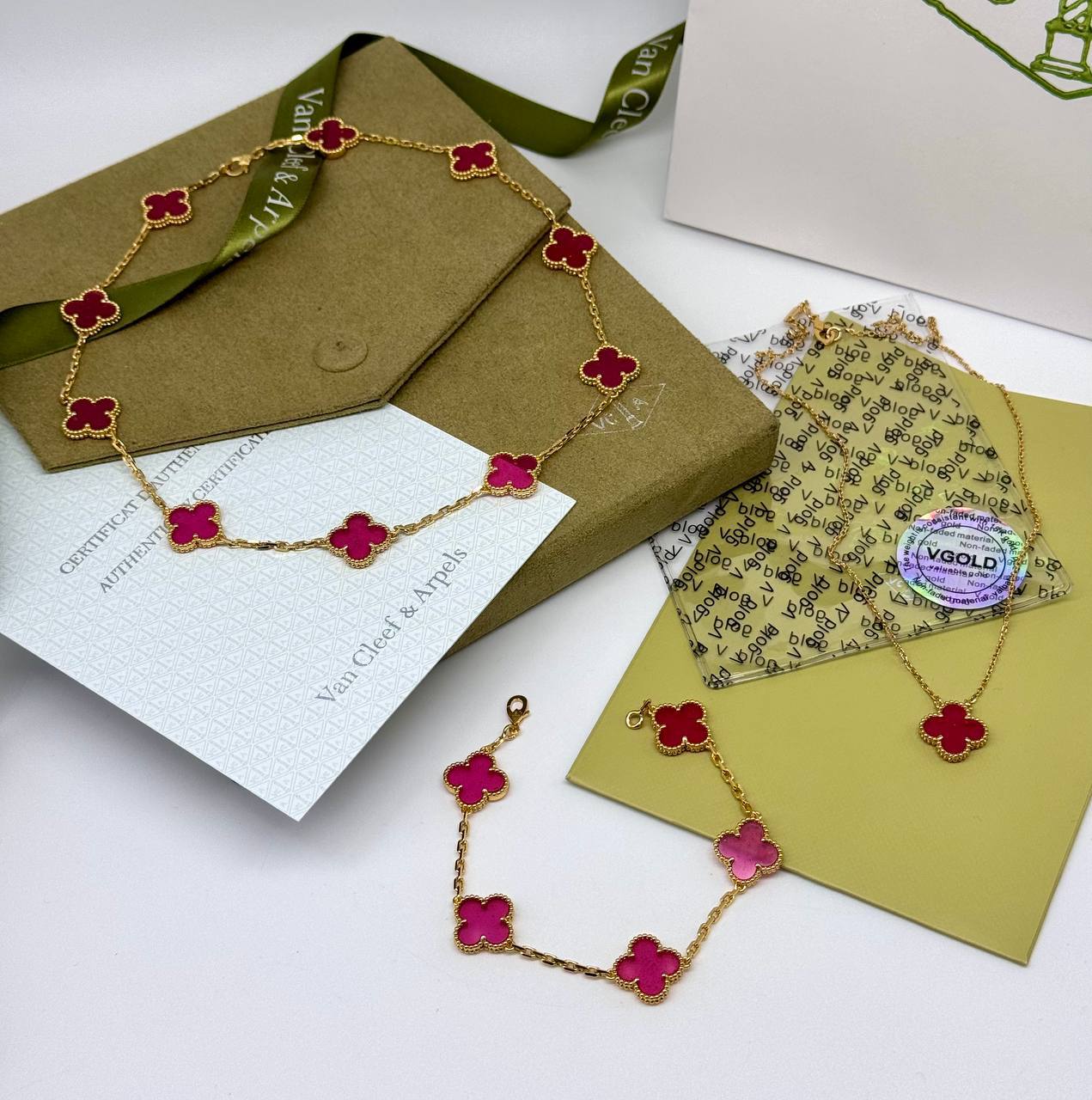Фото Браслет Van Cleef & Arpels Vintage Alhambra B5903