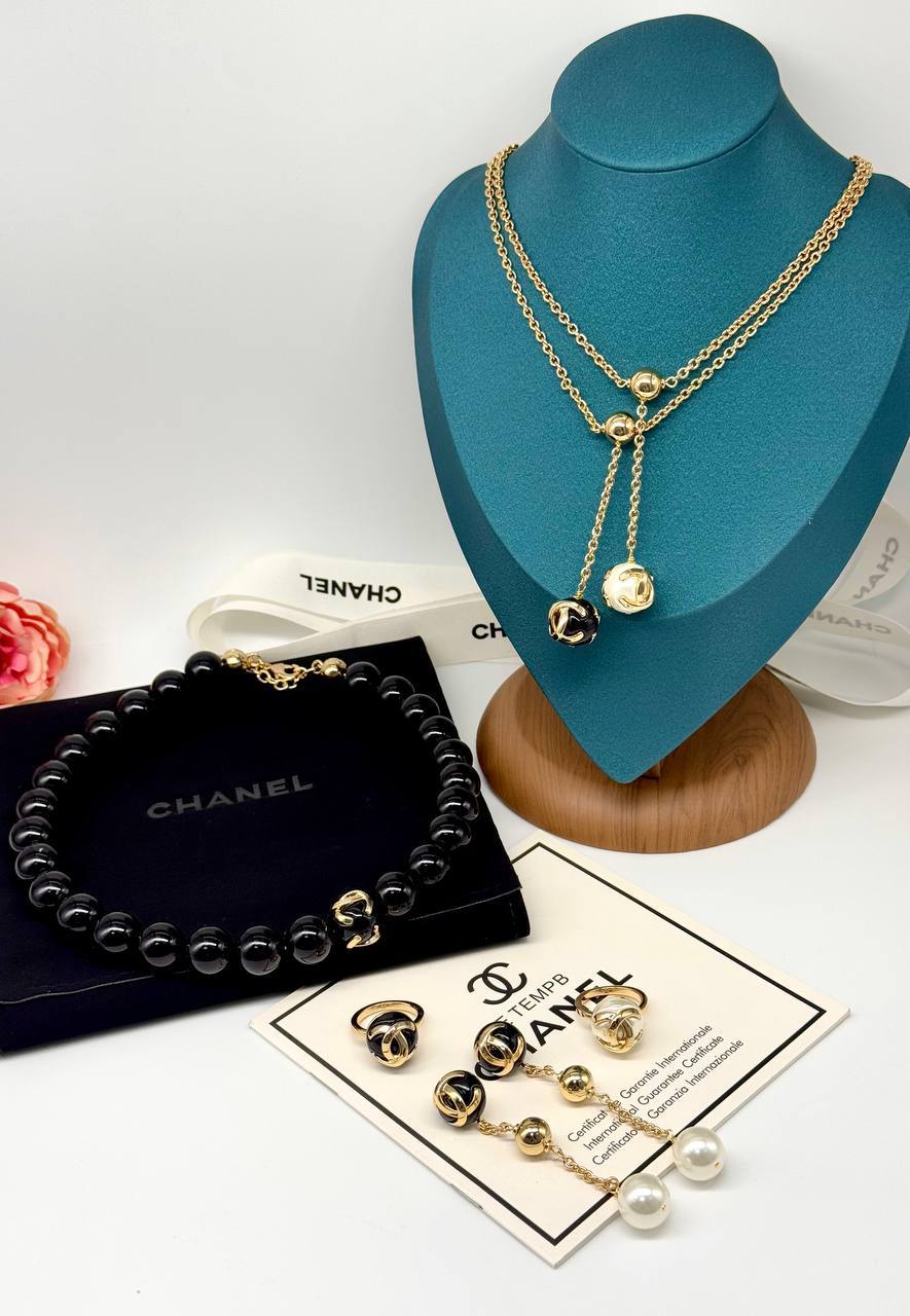 Фото Колье Chanel B5904